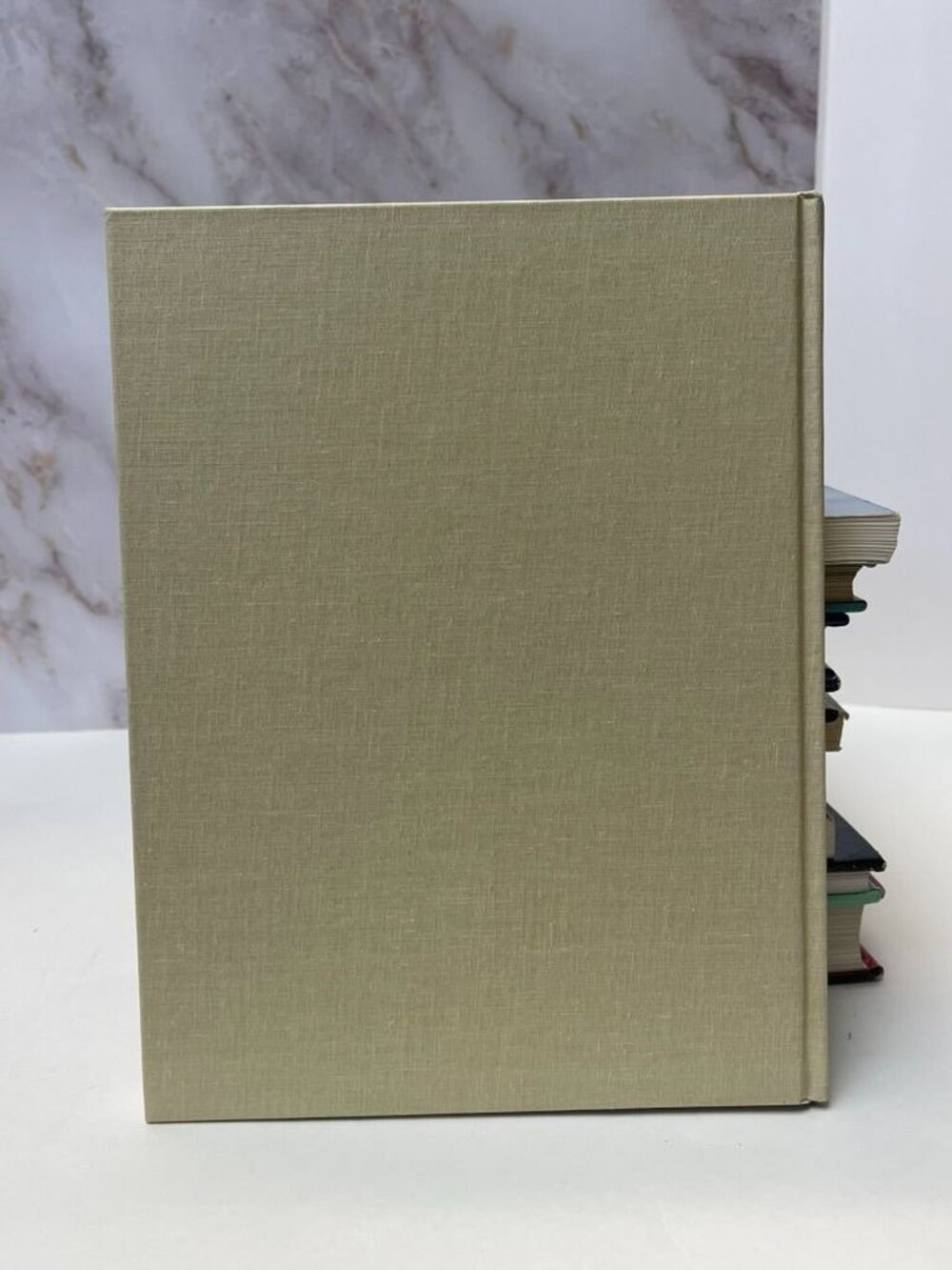 Graced by Lace Collector's Guide to Antique Linen & Lace • HC 2001 - Picture 5 of 11